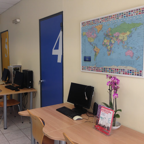 ΕΝ ΓΝΩΣΕΙ - ΚΕΝΤΡΟ ΞΕΝΩΝ ΓΛΩΣΣΩΝ Ανοιχτές ώρες