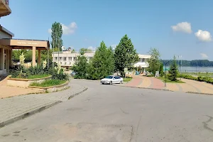 Хотел "Дунав" image