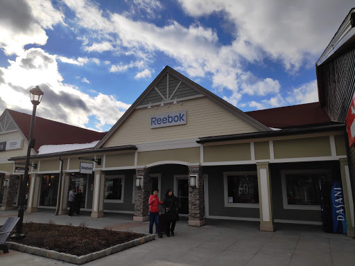 Shoe Store «Reebok Outlet», reviews and photos, 629 Bluebird Ct, Central Valley, NY 10917, USA