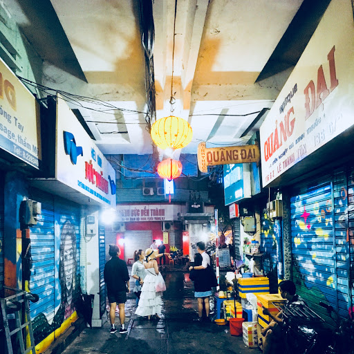 Mayhem Saigon Vintage Store