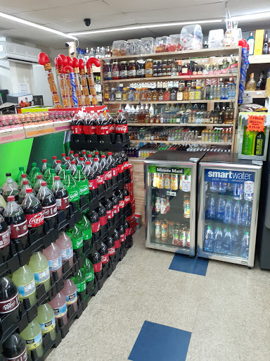 Liquor Store «Half-Time Liquors», reviews and photos, 1362 Lake Bradford Rd, Tallahassee, FL 32304, USA