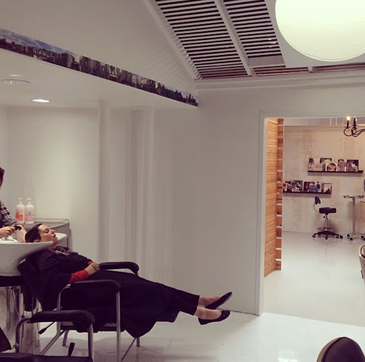 Beauty Salon «Twirl Salon», reviews and photos, 118 Blue Star #2, San Antonio, TX 78204, USA