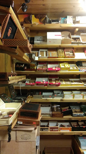 Tobacco Shop «Savage Tobacco», reviews and photos, 14101 E Hwy 13, Savage, MN 55378, USA