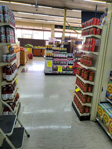 Grocery Store «Bravo Supermarkets», reviews and photos, 7733 W Hillsborough Ave, Tampa, FL 33615, USA