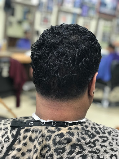 Barber Shop «hermanos barber shop Inc», reviews and photos, 4123 S Orange Blossom Trail, Orlando, FL 32839, USA