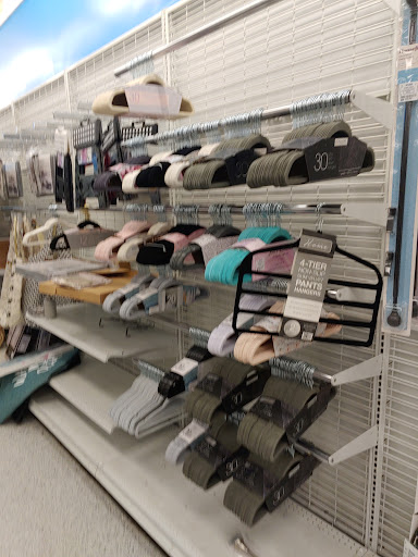 Clothing Store «Ross Dress for Less», reviews and photos, 926 Airport Center Rd, Allentown, PA 18109, USA