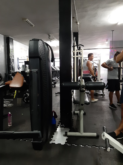 Fox gym - V4J6+2FM, Guayaquil 090502, Ecuador