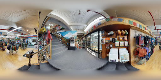 Outdoor Sports Store «U.S. Outdoor», reviews and photos, 219 SW Broadway, Portland, OR 97205, USA