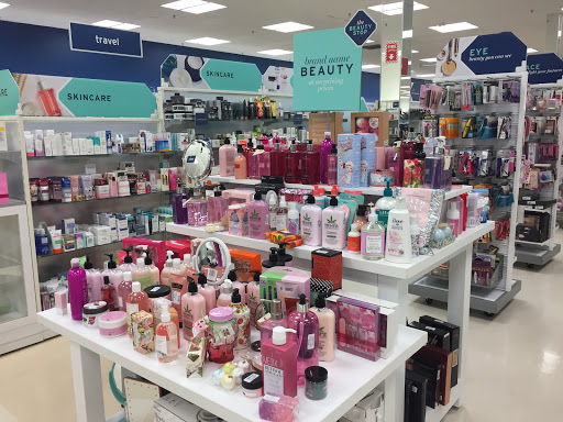 Department Store «Marshalls», reviews and photos, 275 Needham St, Newton, MA 02464, USA