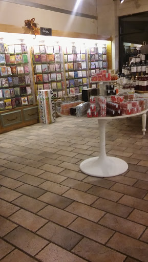 Gourmet Grocery Store «Bristol Farms», reviews and photos, 606 Fair Oaks Ave, South Pasadena, CA 91030, USA