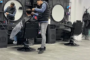 Barbershop Jef & Ali image
