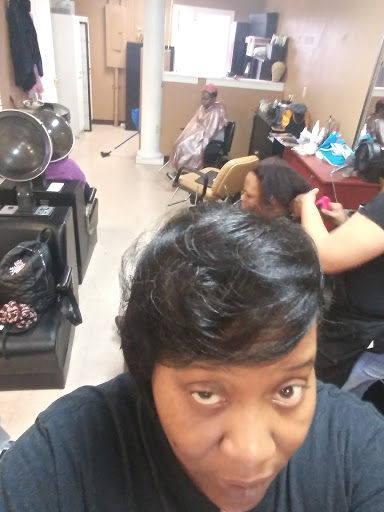 Beauty Salon «Lisa House of Beauty», reviews and photos, 1211 N Laburnum Ave, Richmond, VA 23223, USA