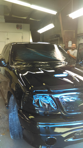 Auto Body Shop «Maaco Collision Repair & Auto Painting», reviews and photos, 201 Carriage Ln, Delran, NJ 08075, USA