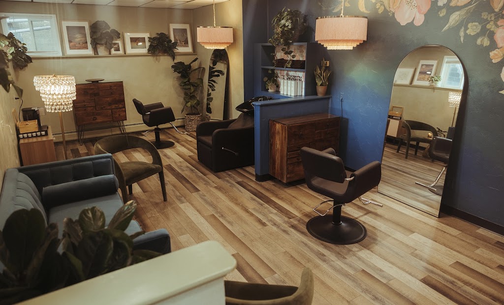 Starseed Salon 80439