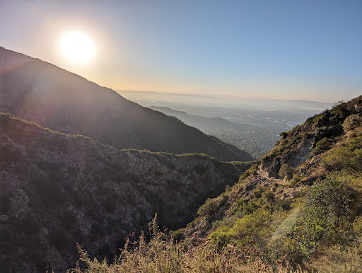 Mt. Wilson Trailhead