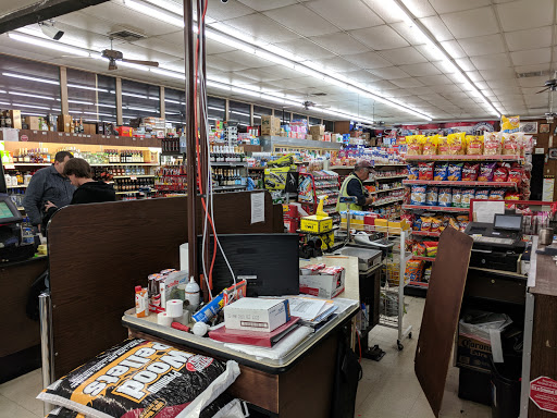 Grocery Store «Pine Mountain General Store», reviews and photos, 2513 Freeman Dr, Frazier Park, CA 93225, USA