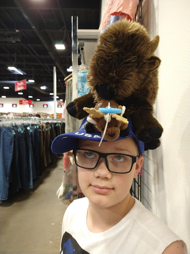 Thrift Store «St Vincent De Paul - Salem Retail Store», reviews and photos, 445 Lancaster Dr NE, Salem, OR 97301, USA