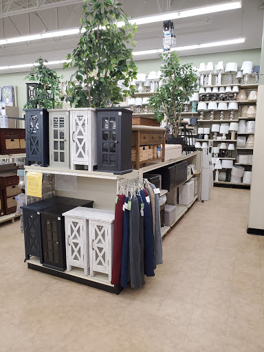 Home Goods Store «Christmas Tree Shops», reviews and photos, 46 Springer Dr, Bangor, ME 04401, USA