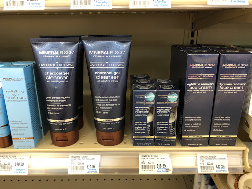 Health Food Store «Fruitful Yield», reviews and photos, 360 Randall Rd, South Elgin, IL 60177, USA