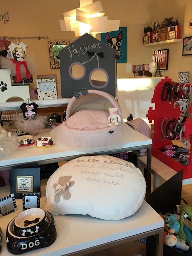 Pet Supply Store «Woof Woof Puppies & Boutique», reviews and photos, 29555 Northwestern Hwy, Southfield, MI 48034, USA