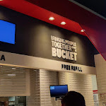 Photo n°10 de l'avis de Garry. fait le 07/03/2023 à 13:37 sur le  KFC Roma - C.C. Maximo à Rome