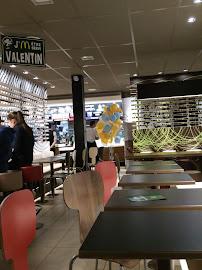 Atmosphère du Restauration rapide McDonald's à Saint-Pourçain-sur-Sioule - n°13