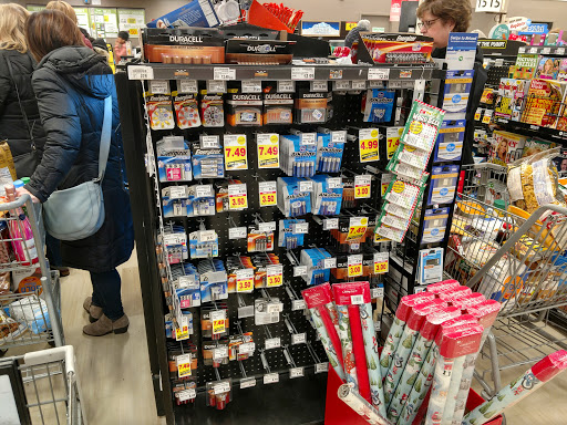 Grocery Store «Kroger», reviews and photos, 17447 Haggerty Rd, Northville, MI 48168, USA