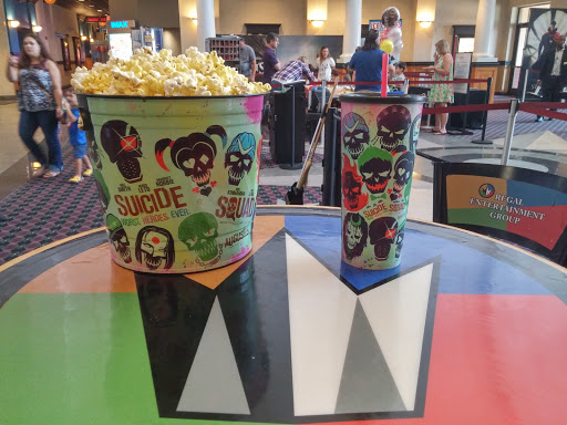 Movie Theater «Regal Cinemas Palladium 14 & IMAX», reviews and photos, 5830 Samet Dr, High Point, NC 27265, USA