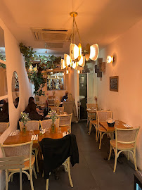 Atmosphère du Restaurant libanais Al Boustan - Restaurant et traiteur libanais à Paris - n°5