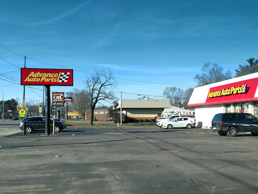 Auto Parts Store «Advance Auto Parts», reviews and photos, 3511 S Westnedge Ave, Kalamazoo, MI 49008, USA