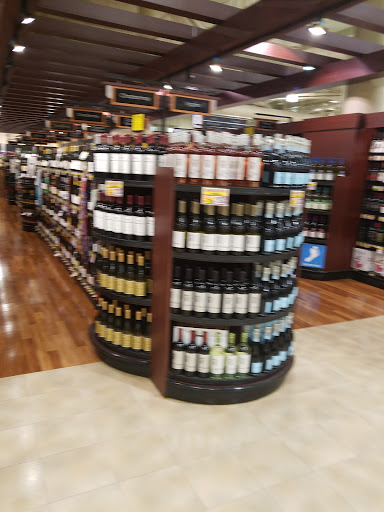 Grocery Store «Harris Teeter», reviews and photos, 8200 Crestwood Heights Dr, McLean, VA 22102, USA