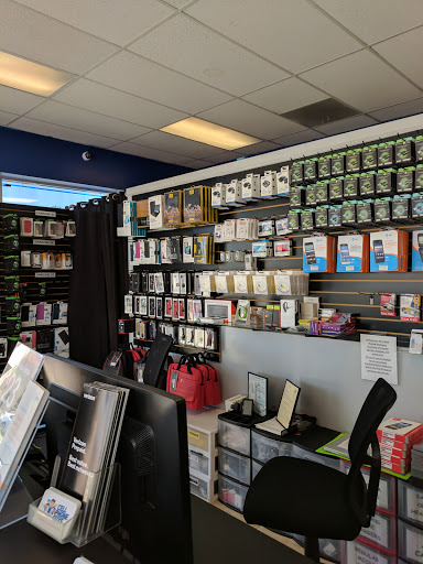 Cell Phone Store «Cellphone Guys Samsung , iPad & iPhone Repair», reviews and photos, 12501 Burbank Blvd #1, Valley Village, CA 91607, USA