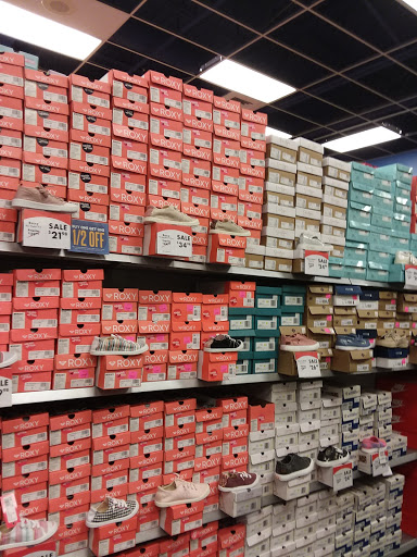 Shopping Mall «New Centre Market», reviews and photos, 4711-4719 New Centre Dr, Wilmington, NC 28405, USA