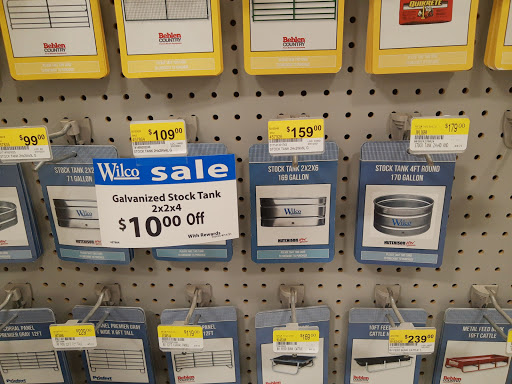 Animal Feed Store «Wilco Farm Store», reviews and photos, 3285 Commercial St SE, Salem, OR 97302, USA