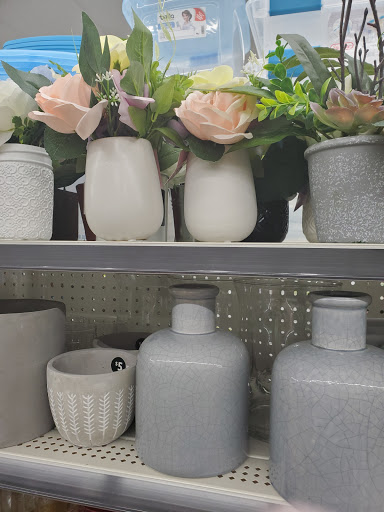 Discount Store «Dollar General», reviews and photos, 1412 8th Ave, Greeley, CO 80631, USA