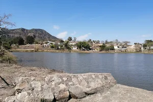 Lago Caleras de Cofrados image