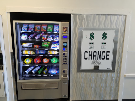 Laundromat «Launderland», reviews and photos, 2630 California St, Mountain View, CA 94040, USA