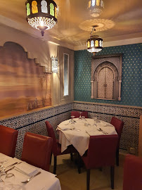 Atmosphère du Restaurant L'étoile de Tiznit à Ville-d'Avray - n°10