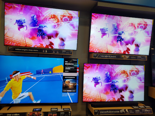 Electronics Store «Best Buy», reviews and photos, 12410 St Charles Rock Rd, Bridgeton, MO 63044, USA