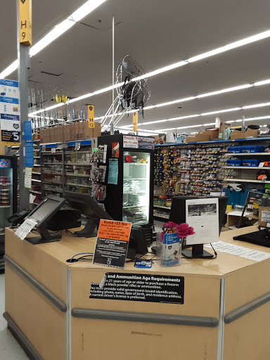 Discount Store «Walmart», reviews and photos, 321 NE Kings Valley Hwy, Dallas, OR 97338, USA