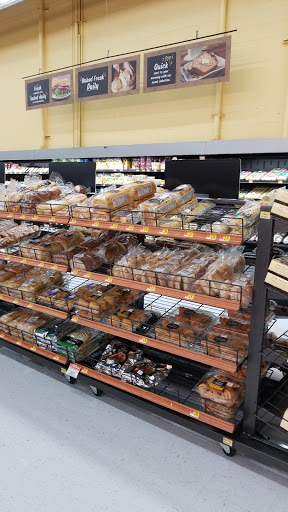 Supermarket «Walmart Neighborhood Market», reviews and photos, 2444 E Powell Blvd, Gresham, OR 97080, USA
