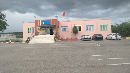 Tepe Hacı Hatun Cüne İlkokulu