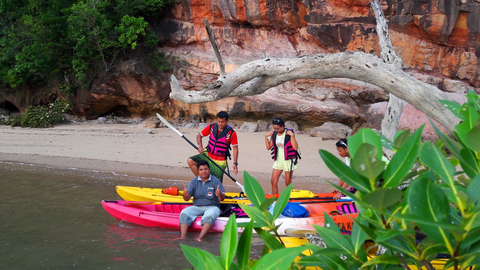 Laem Chamuk Khwai Beach'in fotoğrafı ve güzel manzarası
