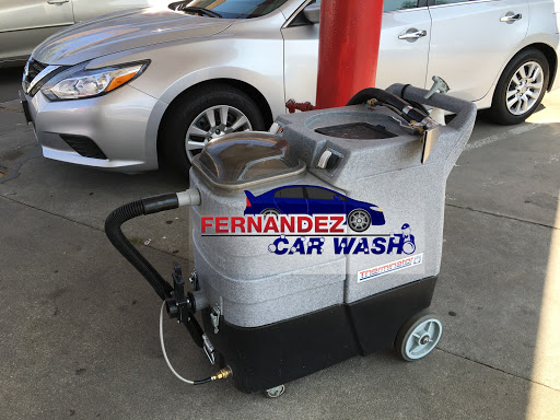 Fernandez Car Wash en Freedom