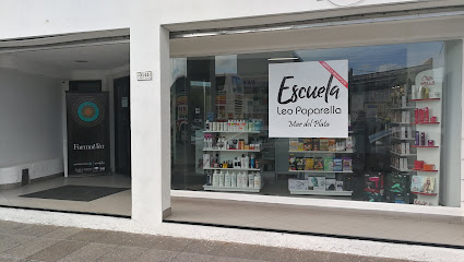 Francosmetica Wella Farmavita -centro técnico-