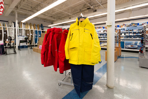 Marine Supply Store «West Marine», reviews and photos, 163 Jennifer Rd, Annapolis, MD 21401, USA