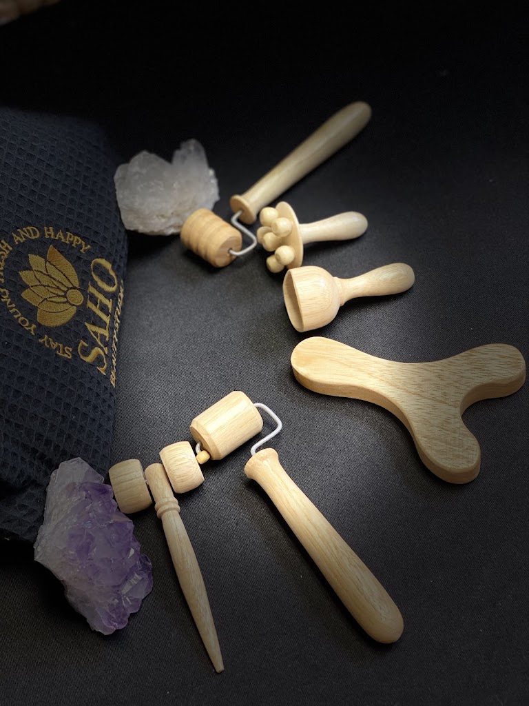 SAHO Beauty Studio 33160