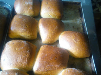 Salkım Ekmek Pasta Cafe