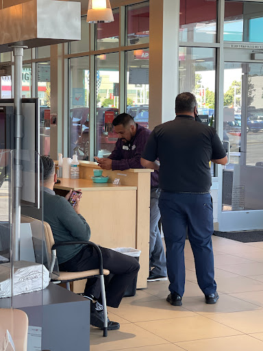 Toyota Dealer «Frank Toyota», reviews and photos