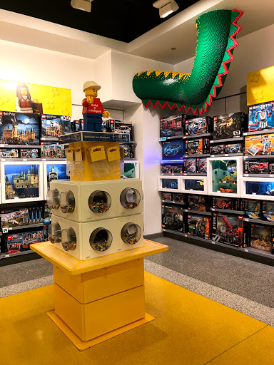 Toy Store «The LEGO Store», reviews and photos, 835 N Michigan Ave #3000, Chicago, IL 60611, USA